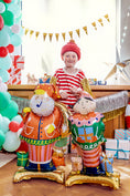 Bild in Galerie-Betrachter laden, Stehender Folienballon Weihnachtsmann, 63x106 cm
