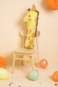 Bild in Galerie-Betrachter laden, Folienballon Ziffer 1 - Giraffe, 48x96 cm

