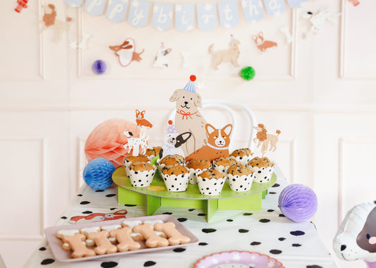 Kuchenständer Hunde mit Muffinförmchen